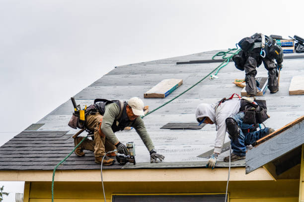 Professional Gutter Installation technician working in Yoncalla, OR